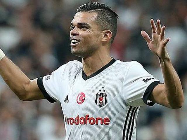 PSG Pepe'yi kadrosuna katmak istiyor