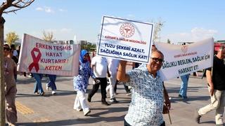 Halk Sağlığı Haftası’nda ‘sağlıklı yaşam için yürüyüş’