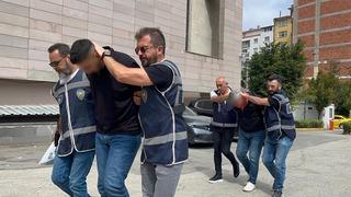 Ambulans kovalayan baba-oğul ters kelepçeli adliyeye sevk edildi
