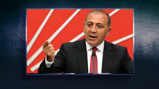 Koltuğa oturmakta ısrar eden Gürsel Tekin karşısında insan zinciri bulacak! CHP yönetiminden talimat: Tüm gözler yarına çevrildi