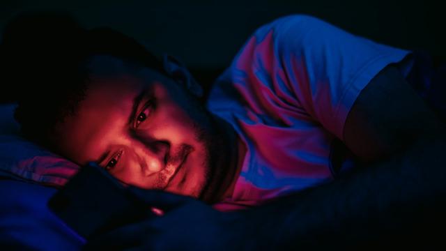 Dijital alışkanlıklar uyku düzenini bozar mı? Uyku düzenini bozan dijital alışkanlıklar ve çözüm yolları