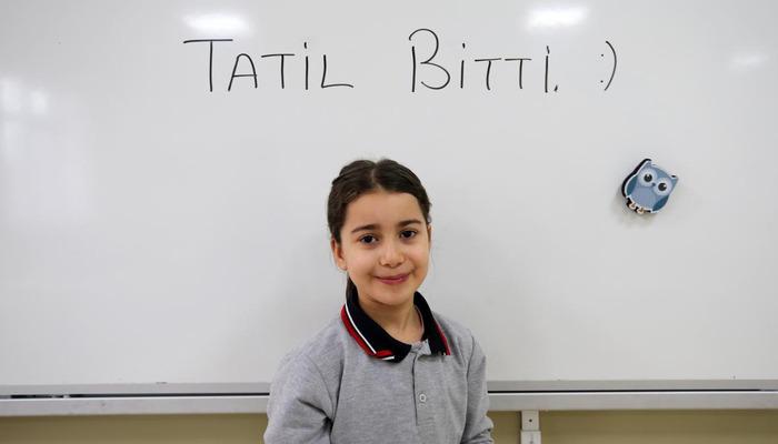 Son gün telaşı! Tatil bitti, ilk ders zili yarın çalacak: "Tüm ilkokul öğrencilerine fidan dağıtılacak"