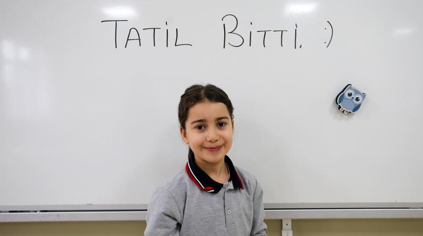 Son gün telaşı! Tatil bitti, ilk ders zili yarın çalacak: "Tüm ilkokul öğrencilerine fidan dağıtılacak"
