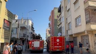 Mersin'de oturduğu evi ateşe veren kişi gözaltına alındı