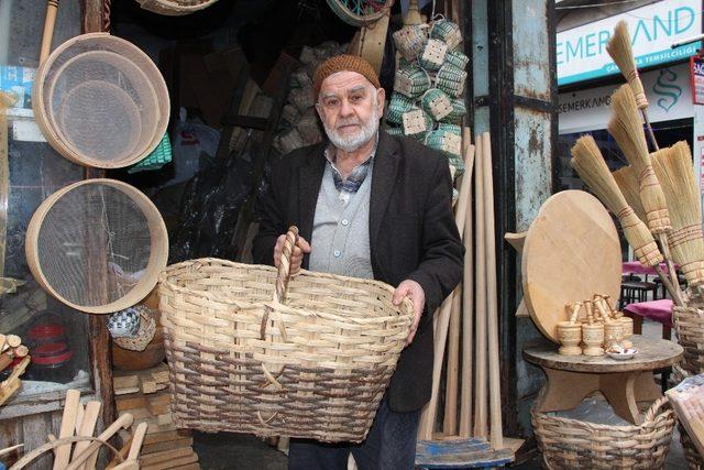 Plastik çıktı, ahşap sepet bitti