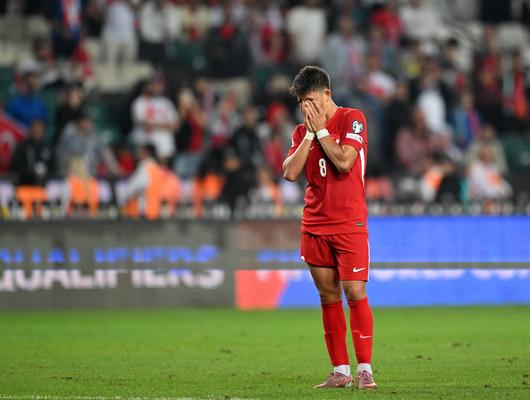 60 yıl sonra 6-0! 1965 yılından sonra tarihi bozgun... Montella’nın koltuğu sallantıda!