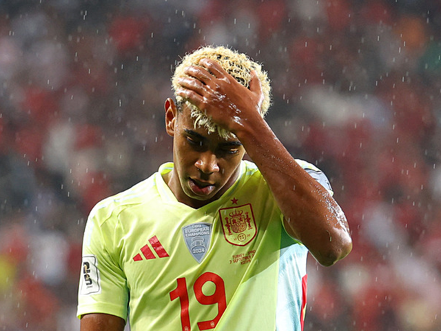 Lamine Yamal'a Pasaport şoku! Emniyet devrede...