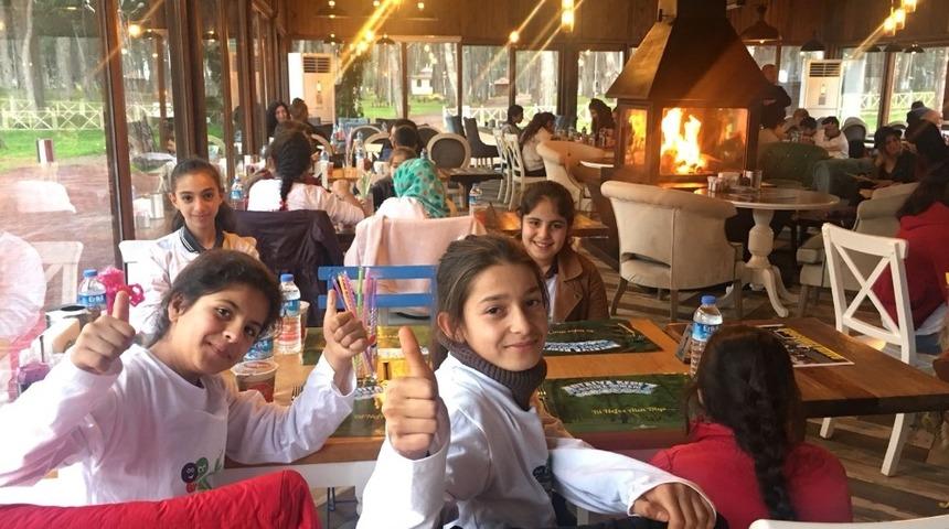 Kepez başarılı &ouml;ğrencileri &ouml;d&uuml;llendiriyor