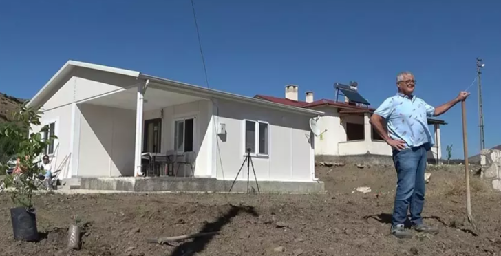 Yeşilçam'ın yıldızı Engin Koç köyüne prefabrik ev yaptırdı, ekip biçmeye başladı! "İstanbul'da artık yaşamak istemiyorum" G5