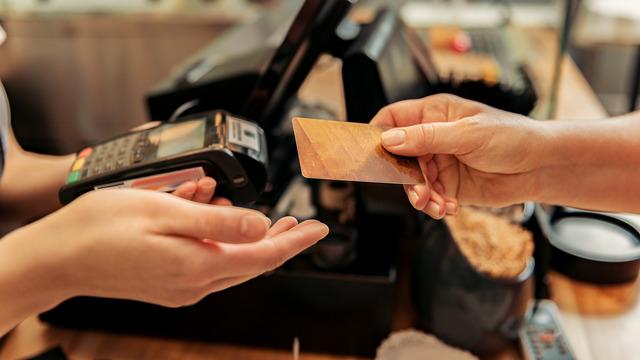 Rekabet Kurulu'ndan yemek kartı sektöründeki 4 şirkete soruşturma! Milyonlar kullanıyordu