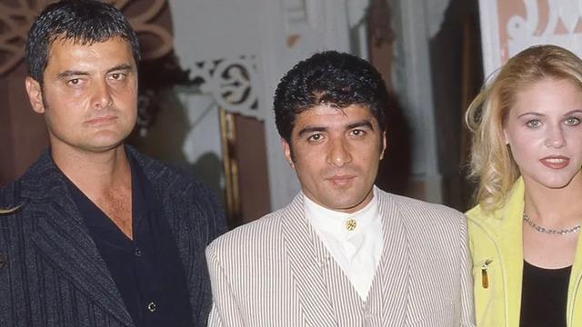 Yeşilçam'ın yıldızı Engin Koç köyüne prefabrik ev yaptırdı, ekip biçmeye başladı! İstanbul'da artık yaşamak istemiyorum