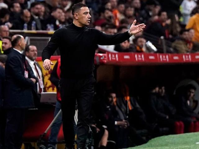 RAMS Başakşehir, teknik direktör Çağdaş Atan ile yolların ayrıldığını açıkladı!