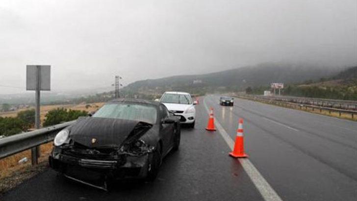 Sergen Yalçın trafik kazası geçirdi! G1