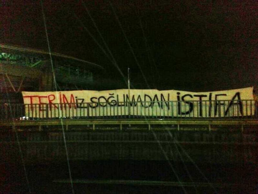 Terimiz soğumadan istifa!