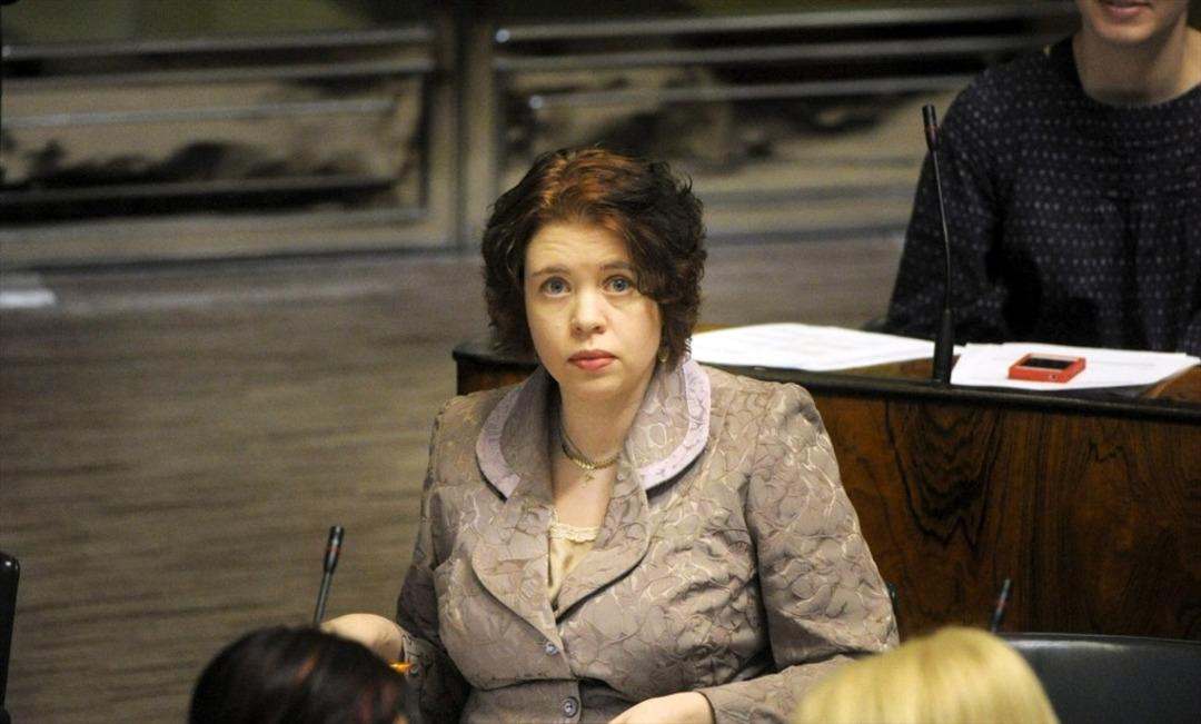 2011 den beri milletvekiliydi! Eskortluk yaptığını açıkladı 1