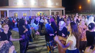 Bilecik’te 1.500 kadınla ilk ‘şalvar gecesi’: Geleneksel kültür coşkuyla yaşatıldı