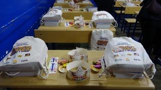 Sultanbeyli genelindeki okullarda 9 bin öğrenciye kırtasiye desteği dağıtıldı