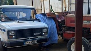 Kamyonet ile traktör arasına sıkışarak hayatını kaybetti