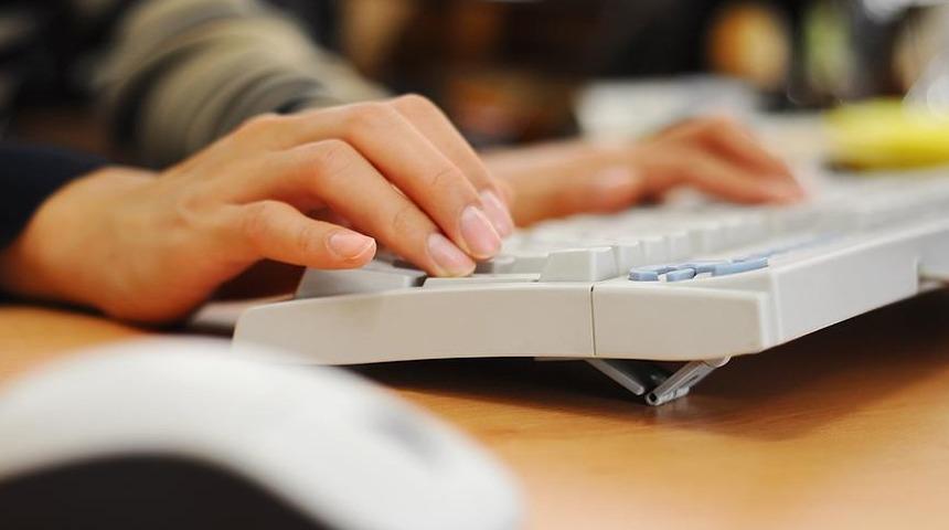 Sosyal medyadaki o paylaşımlar üzerine harekete geçildi: 103 hesap tespit edildi, 10 kişi gözaltına alındı