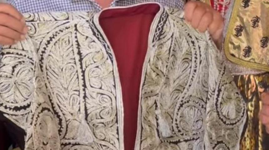 Asırlık nadide bir güzellik: ‘Sarka’ simli gümüş iplikle işleniyor! 89 yaşındaki ustanın ellerinde yaşatılıyor