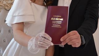 Son dakika | Kredi miktarı yükseliyor! Yeni evlenecek gençlere verilen destek tutarı artırıldı: '18-25' yaş detayı