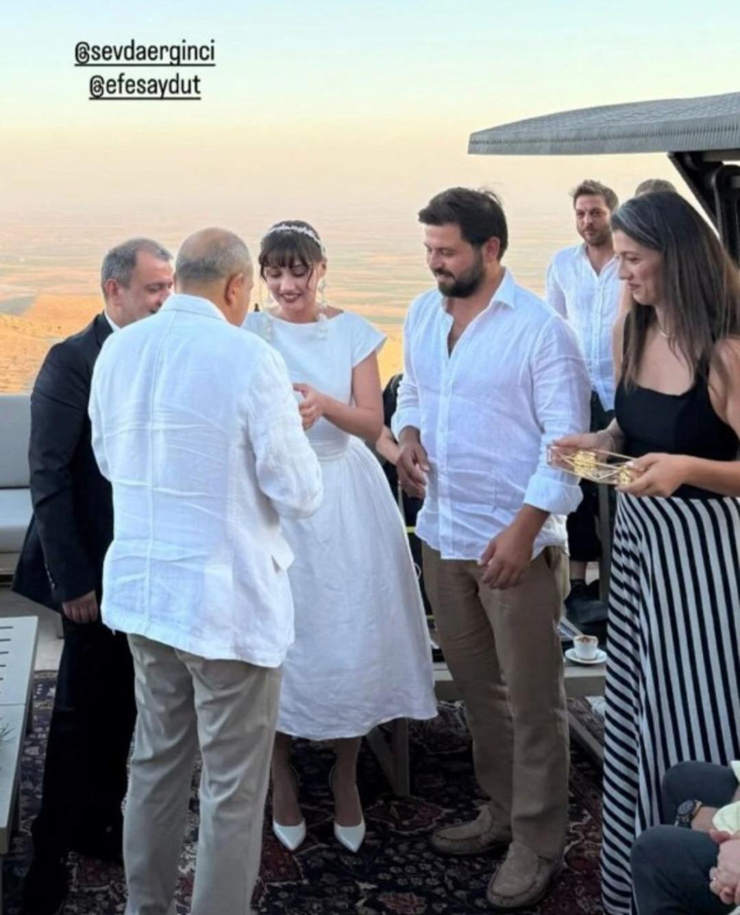 Ünlü oyuncu Sevda Erginci evleniyor! Düğün tarihi belli oldu 2