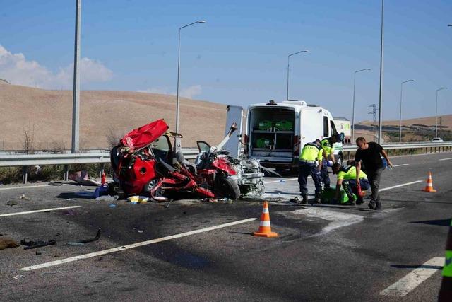 Niğde’deki kazada ölü sayısı 3’e çıktı 4