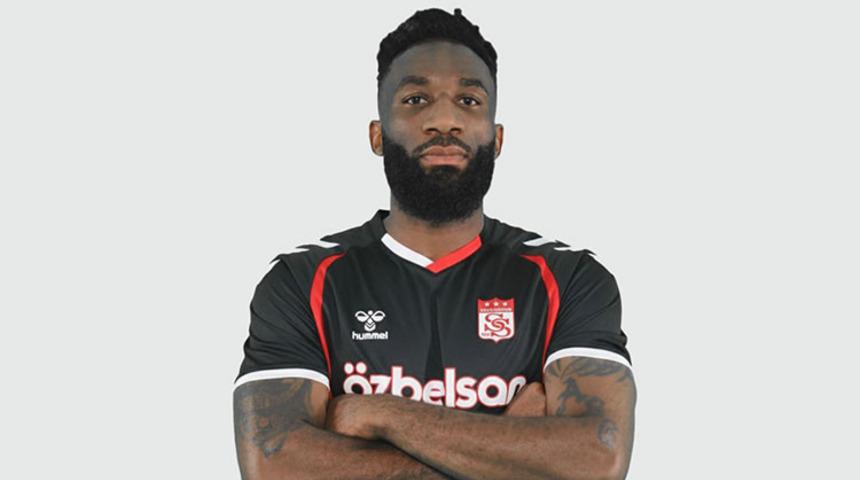 Aaron Appindangoye yeniden Sivasspor’da