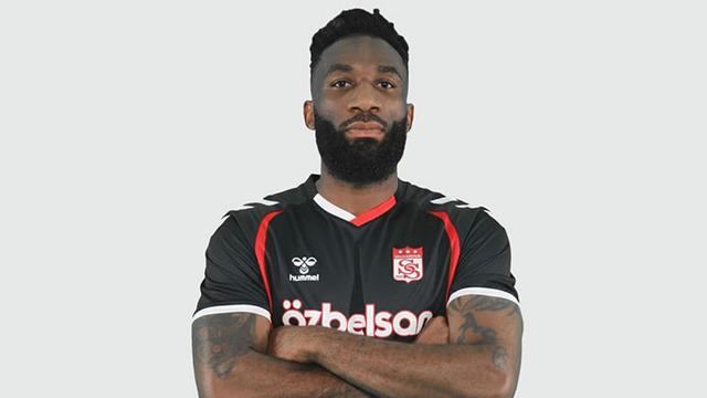 Aaron Appindangoye yeniden Sivasspor’da