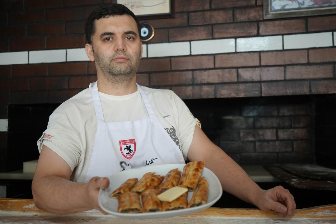 En iyi yiyecekler listesinde de ilk sıralarda! Dünyanın en iyi turtası seçildi:  Çarşamba pidesi  coğrafi tescilli lezzet... 5