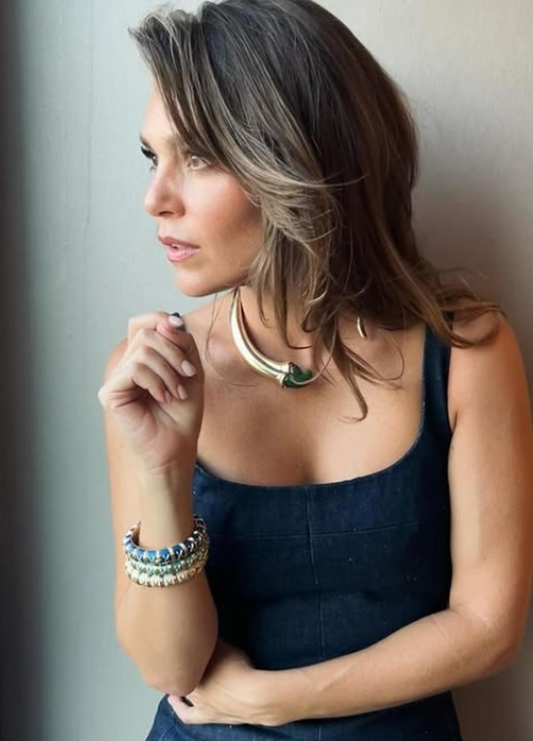 Aslı Enver setlere geri dönüyor! Yakışıklı oyuncuyla başrolü paylaşacak 2