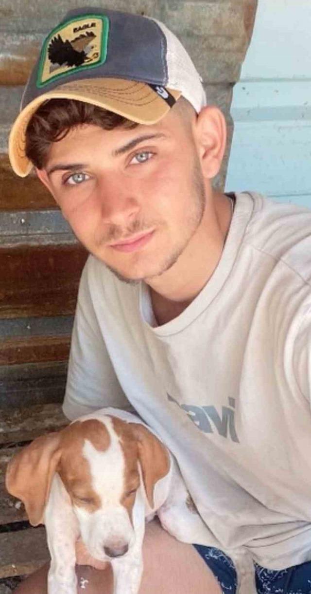 Antalya’da kazada hayatını kaybeden çocuk toprağa verildi 3