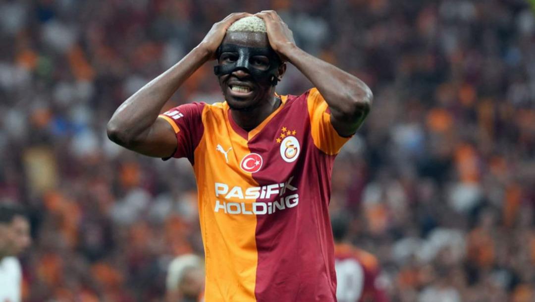 Galatasaray ın yıldızı Victor Osimhen için olay yaratacak iddia! Asamoah Gyan "Bu numaraları biliyorum…’’ dedi ve ortalık karıştı... 4
