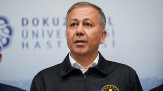 İçişleri Bakanı Yerlikaya, İzmir'deki saldırıda yaralananları hastanede ziyaret etti