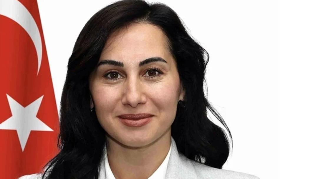 CHP li Özlem Vural Gürzel istifa etmişti! Beykoz iddiası... Özlem Çerçioğlu sonrası AK Parti’den bir hamle daha! 1