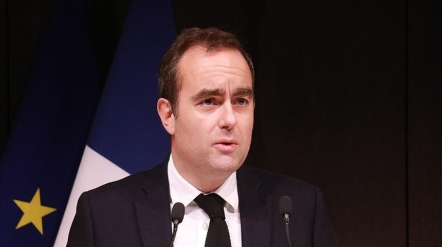 Fransa'nın yeni Başbakanı belli oldu! Son bir yılda Fransa'da göreve gelen dördüncü başbakan