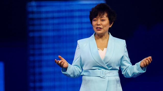 BYD Manisa'dan vaz mı geçti? İki yıldır çivi bile çakılmamıştı ama... Stella Li tarih verdi: Üretime başlayacağız