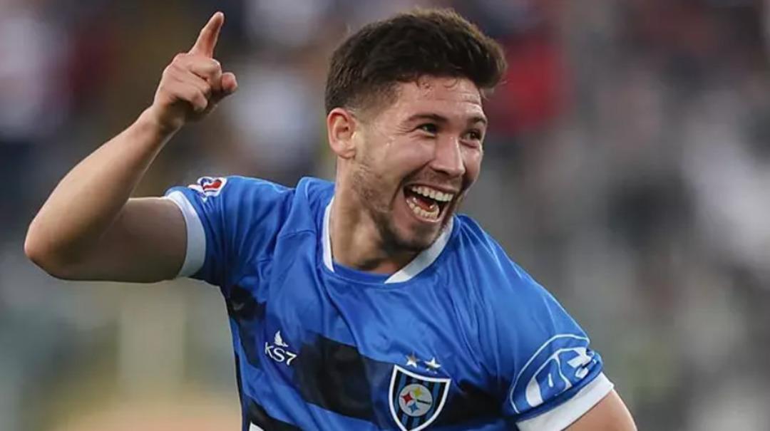 Galatasaray transfer döneminin bitimine 48 saat kala bombayı patlatıyor! Bayern Münih te peşindeydi, resmi teklif yapıldı 1