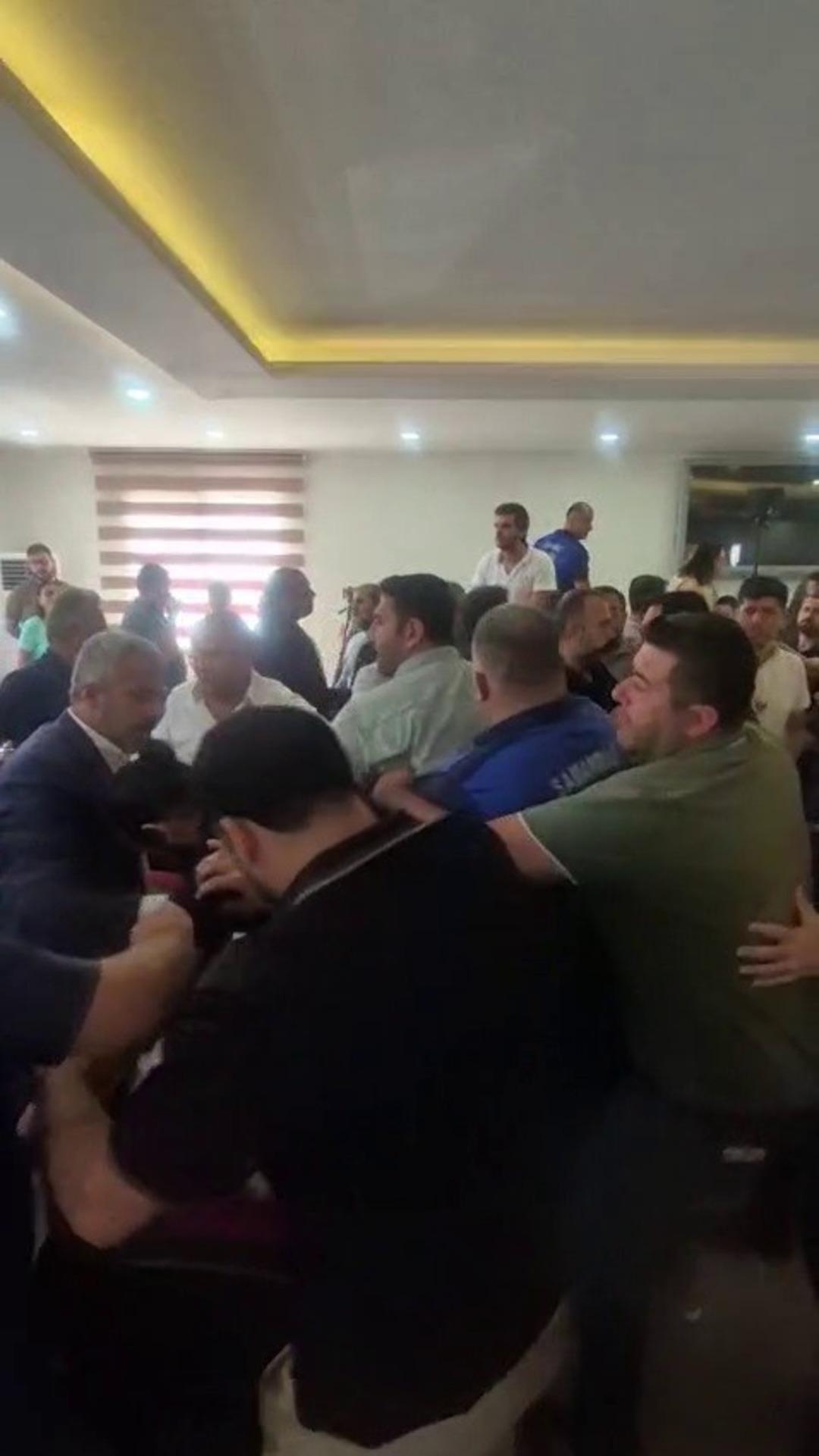 CHP li meclis üyesi TİP li başkana küfür etti! Ortalık savaş alanına döndü 2