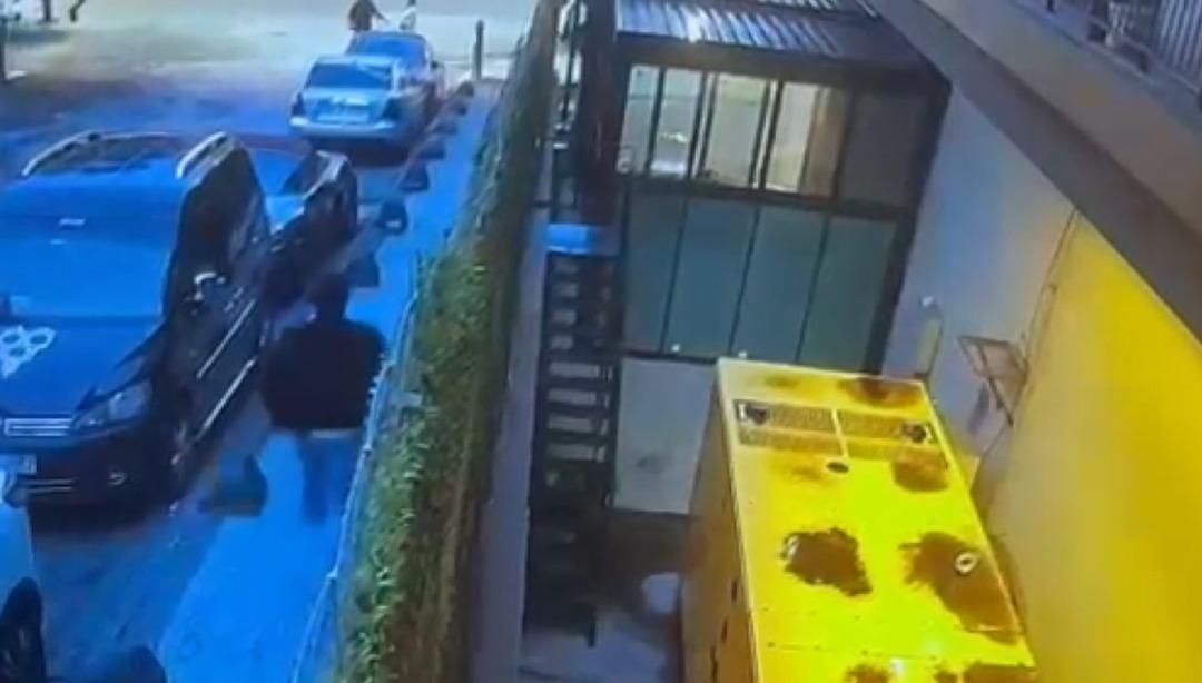 Rahatsızlandığını söyleyip yardım çağırdı: Gerçek bambaşka çıktı! 7