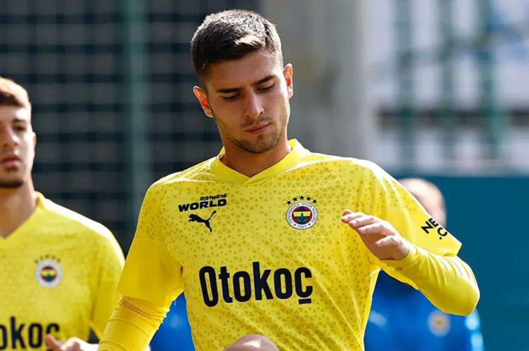 Fenerbahçe genç yıldızını TFF 3. Lig e gönderdi! İşte sözleşme detayları... 1