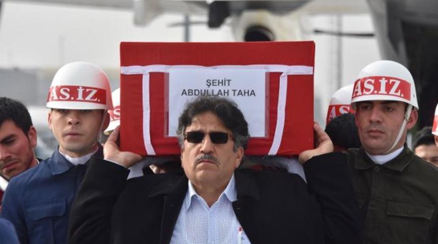 Afrin şehidinin babasının KHK ile işten atıldığı ortaya çıktı