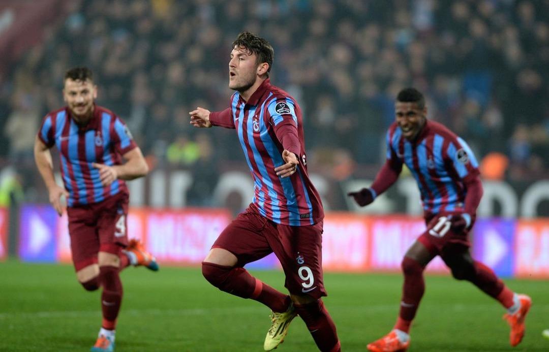 Trabzonspor - İstanbul Başakşehir ma&ccedil;ından kareler