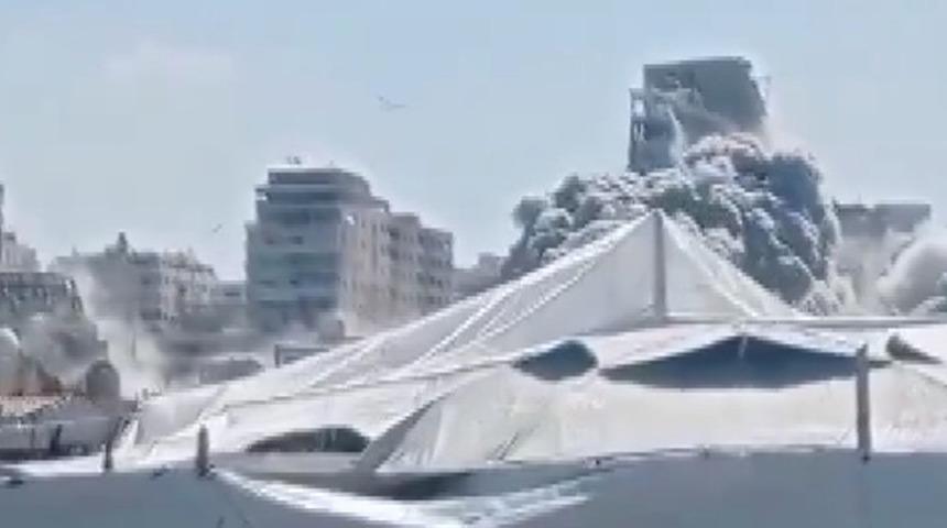 İsrail, Gazze’de yüksek binayı hedef aldı