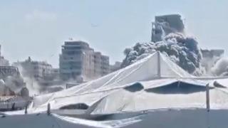 İsrail, Gazze’de yüksek binayı hedef aldı