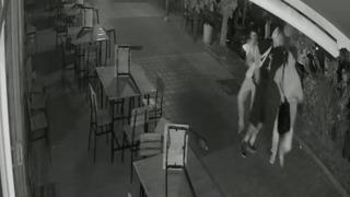 Ukraynalı çocuk sırtından böyle bıçaklanmış