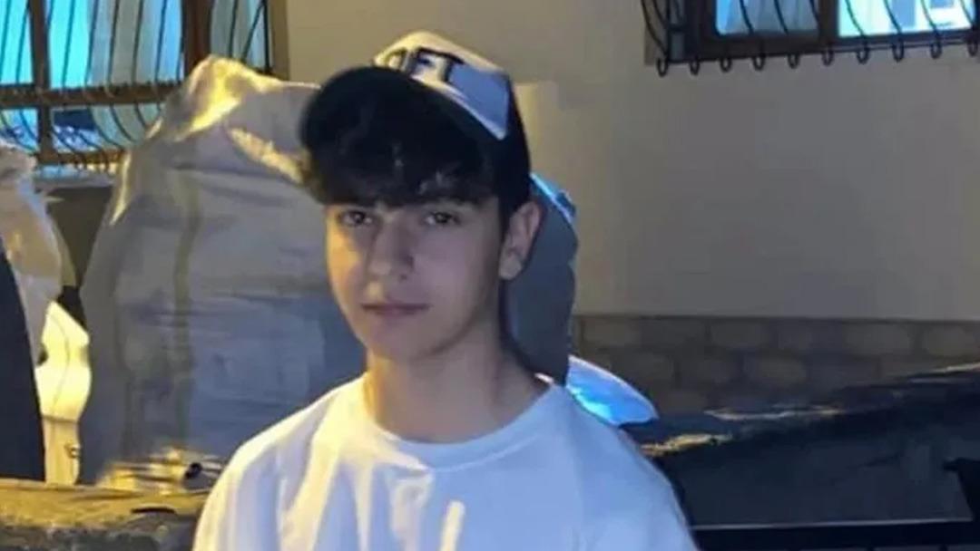 Ankara da Fatih vahşice katledilmişti! Ablasına kan donduran tehdit mesajları: "Seni de öldüreceğiz ve kafanı surlardan atacağız" Cinayetin detaylarını anlattı 2