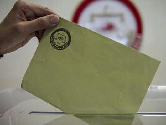 İstanbul, Ankara, İzmir... Anket sonuçları paylaşıldı! İşte birinci çıkan parti...