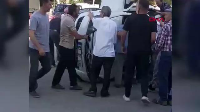Yer: Kastamonu! Otomobilin içine giren arı kazaya yol açtı
