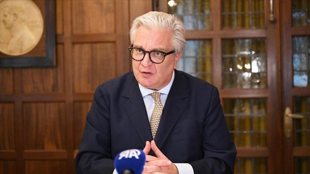 Kraliyet ailesine yeni prens geliyor! Evlilik dışı doğan oğlunu yıllar sonra tanıdı! 1